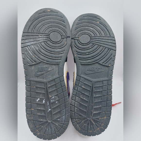 ⭐️5/$25 Air Jordan 1 Mid "Laker Top 3" sneakers Size 7Y - Picture 8 of 10